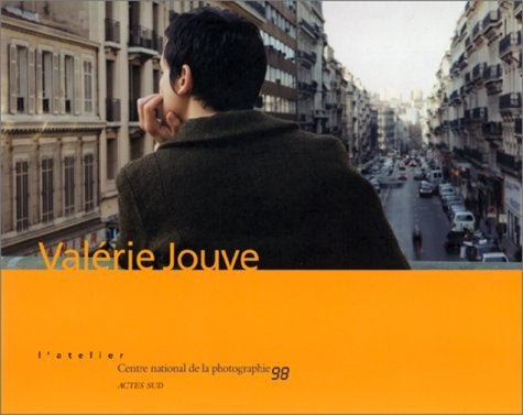 Item #20101127177437 Valerie Jouve. Michel Poivert.