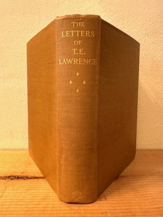 Item #365135 The Letters of T. E. Lawrence. Jonathan Cape